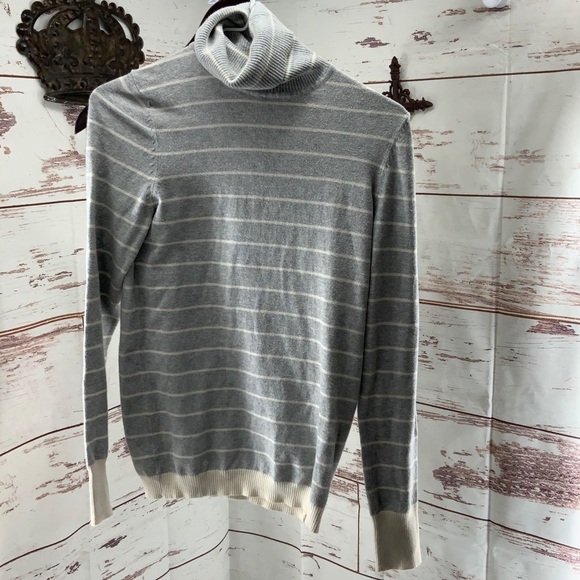 Gap Gray Striped Turtle Neck Sweater Womens S - Picture 1 of 7